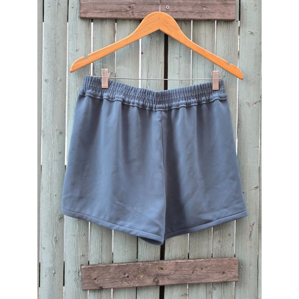 🩳 J.Crew Women’s Pull-On Shorts – Size 6 – Slate Blue